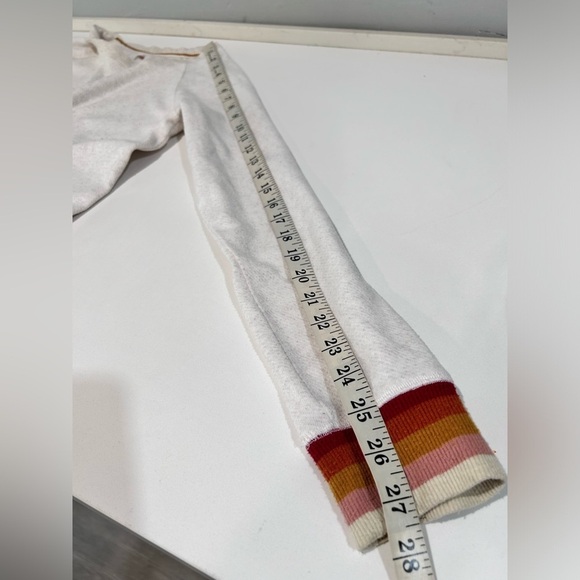 Faherty cream cruw sweeter with stripes - Picture 14 of 15